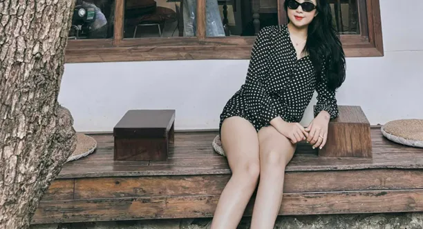 Vợ Văn Đức ‘3 năm 2 lứa’ vẫn đầy gợi cảm