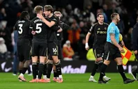 Khởi Đầu Nhanh Chóng Của Fulham Khiến Tottenham Lộ Điểm Yếu Trong Thất Bại Đắt Giá Trên Sân Nhà