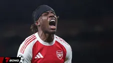 Arsenal nắm lợi thế trước lượt về nhờ tình huống VAR nhạy cảm của Madueke