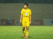 Tiền vệ Lào gốc Việt gặp cảnh trớ trêu ở Thanh Hóa