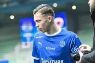 Hugo Viana đàm phán cho tiền đạo Pháp – Manchester City dẫn đầu cuộc đua chuyển nhượng