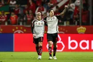 Flamengo hủy diệt Internacional 3-1 ngay tại Beira-Rio: Mengão bùng nổ, vươn lên dẫn đầu Brasileirão!