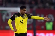 Jobe Bellingham kết thúc năm 2025 đầy thất vọng tại Borussia Dortmund với án phạt cấm thi đấu hai trận
