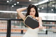 Diễn viên Thùy Anh bắt trend muộn 'môn thể thao thị phi'