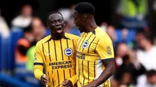 Welbeck lập cú đúp, 10 người Chelsea thua ngược Brighton