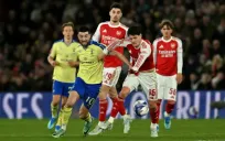 Southampton 2-1 Arsenal: Hàng thủ mắc sai lầm, 'Pháo thủ' vỡ mộng ăn ba