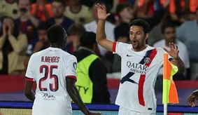 PSG ngược dòng đánh bại Barca 2-1