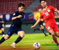 Campuchia và Lào chia điểm ngày ra quân