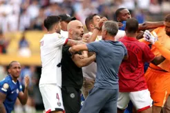 Luis Enrique đối mặt án phạt cấm dài hạn sau hành vi dường như đánh tiền đạo Joao Pedro của Chelsea