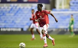 Sekou Kone bài toán tuyến giữa của Man United?