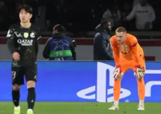 Chelsea cần thủ môn đẳng cấp thế giới để xưng bá châu Âu