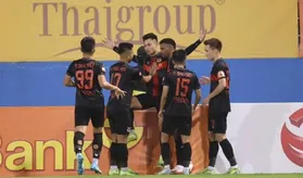 Đức Chiến ghi bàn nhưng ăn mừng kín đáo để tôn trọng Thể Công Viettel