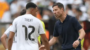 Trent Alexander-Arnold liệu có đi vào ‘vết xe đổ’ của Michael Owen?