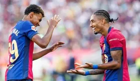 Đội hình La Liga hay nhất mùa giải 2024/25: Cặp cánh Yamal - Raphinha