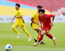 HLV Kim Sang Sik và 'bài toán' Đình Bắc tại bán kết SEA Games 33