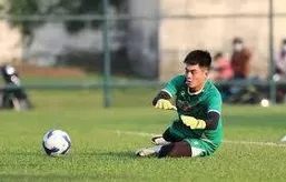 Trần Trung Kiên có thể chiếm suất bắt chính của Filip Nguyễn ở ĐT Việt Nam?