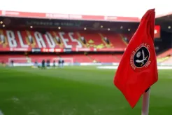 Sự cố hoãn trận hàng loạt tại EFL: Toàn cảnh 'băng giá' và những điều fan Sheff Utd, Pompey cần biết
