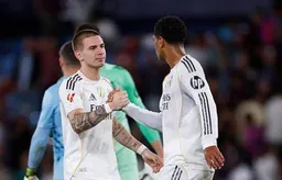 Xabi Alonso và câu hỏi hóc búa: Bellingham hay Mastantuono?