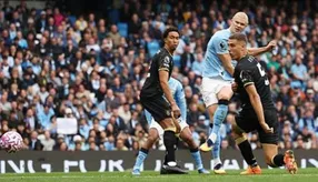 Man City vùi dập Burnley 5-1, Haaland bùng nổ
