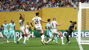 Gundogan lập cú đúp, Man City thắng đậm 6 bàn tiến vào vòng sau