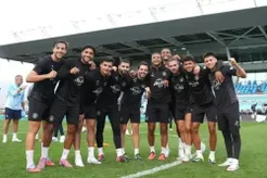 Pep Guardiola lên tiếng về sự vắng mặt sắp tới của Rayan Ait-Nouri và Omar Marmoush tại Manchester City