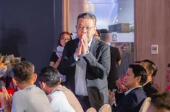 CLB Hà Nội Làm Nên Lịch Sử V.League: Vinh Dự Đặc Biệt Mà Không Đội Nào Sở Hữu!