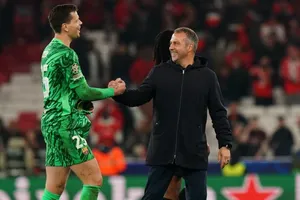 Ngôi sao Barcelona xác nhận đề nghị hợp đồng mới: ‘Vợ tôi sẽ giúp tôi quyết định’