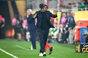 Mauricio Pochettino phẫn nộ với quyết định phạt đền 'đáng xấu hổ' trong trận chung kết Gold Cup của Mỹ