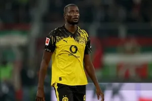 Liverpool Đối Mặt Với Sự Cạnh Tranh Khốc Liệt Cho Tiền Đạo Borussia Dortmund: Lựa Chọn Phù Hợp Cho Slot?