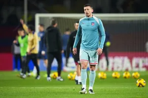 Cầu thủ thất sủng Barcelona 'chỉ còn một bước' nữa ra đi