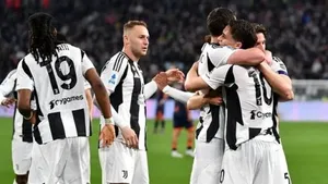 Arsenal và Chelsea bỏ lỡ Kenan Yildiz