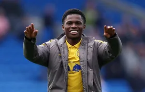 🚨 Valencia và Leeds chính thức hoàn tất thỏa thuận cho Ramazani