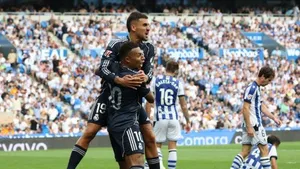 Real thắng nghẹt thở Sociedad