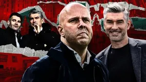 Liverpool được thông báo mức giá ĐIÊN RỒ 150 triệu euro cho người thay thế Mo Salah