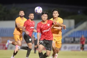 "Tân binh Ninh Bình: Một đối thủ tiềm tàng nguy hiểm!"