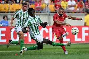 Rangers Dẫn Đầu Cuộc Đua Giành Nobel Mendy Từ Real Betis