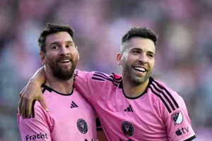 Messi thiệt thòi như thế nào khi Jordi Alba giải nghệ
