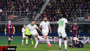 Bologna 1-1 AS Roma: Pellegrini tỏa sáng, VAR định đoạt trận đấu