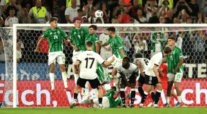 Wirtz hay Szoboszlai sẽ đá phạt cho Liverpool?