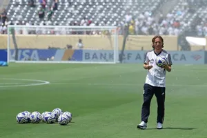 Huyền thoại Real Madrid nói lời chia tay với thông điệp mạnh mẽ – 'Không phải tạm biệt, mà là hẹn gặp lại'