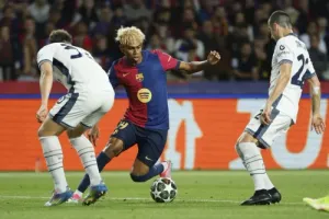 Yamal: 'Tôi chơi bóng vì khán giả'