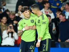 Phản ứng của Garnacho khi được "siêu cò" Ronaldo rủ tới Al Nassr