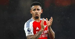 Gabriel Jesus bị gạch tên, tương lai mờ mịt ở Arsenal