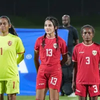 Nữ thủ quân ĐT Indonesia xinh như hoa hậu, chờ đọ sắc Hoàng Loan & Thanh Nhã