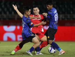 HAGL khủng hoảng: Không bàn thắng, chỉ 1 điểm và bét bảng