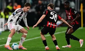 Pulisic đá hỏng phạt đền, AC Milan đánh rơi chiến thắng trước Juventus