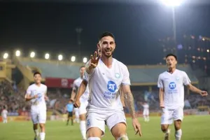 Kevin Phạm Ba mơ khoác áo tuyển Việt Nam.