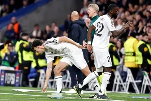 Hậu vệ Real Madrid muốn ra đi hè này – bốn CLB quan tâm