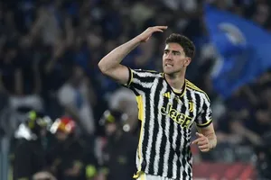 Tin báo: Juventus đề nghị chuyển nhượng miễn phí Vlahovic cho Inter Milan
