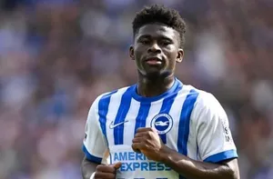 Romano tiết lộ điều kiện để Baleba gia nhập Man Utd